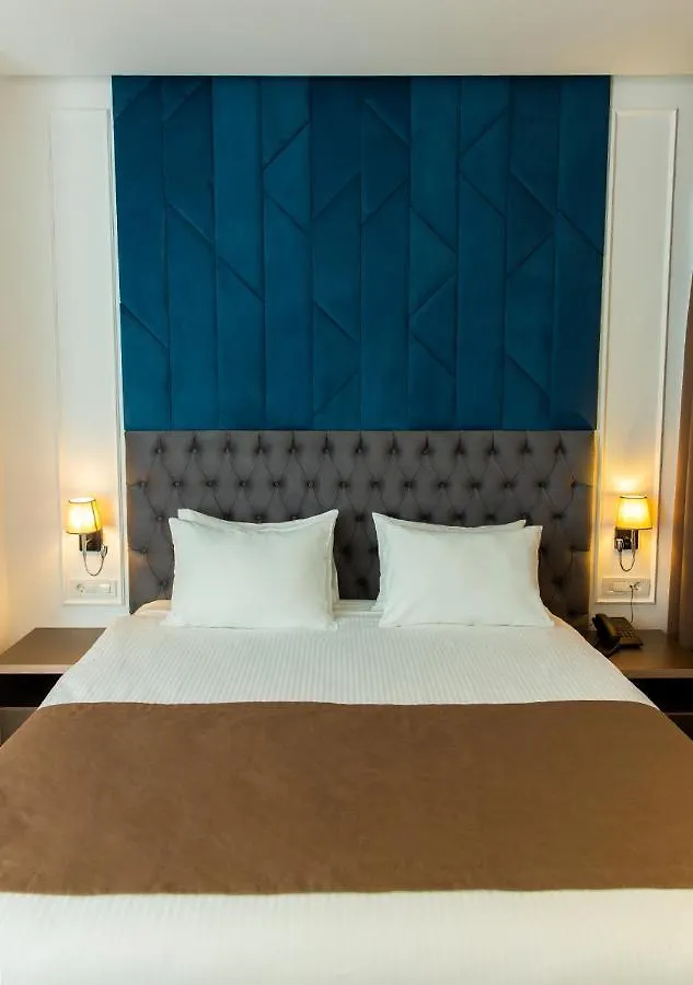 City Park Hotel Baku 4*,